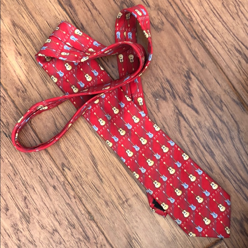 Musical Guitar Tie 🎸